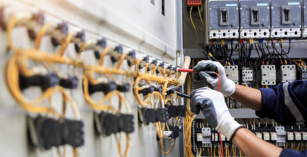 Professional Electrician technician working in Gilbertsville, PA